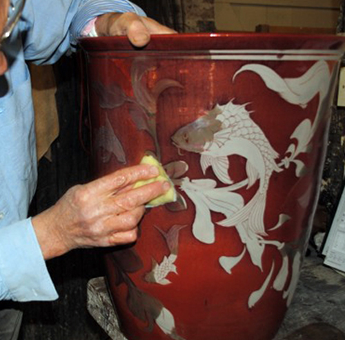 lustreprocess2 Revealing the lustre after finishing
