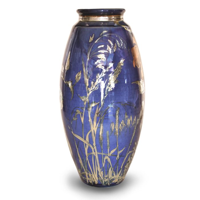 Tall slim vase. Red clematis on purple-blue ground. Height 32 cm. Unique number 8012. - Image 3