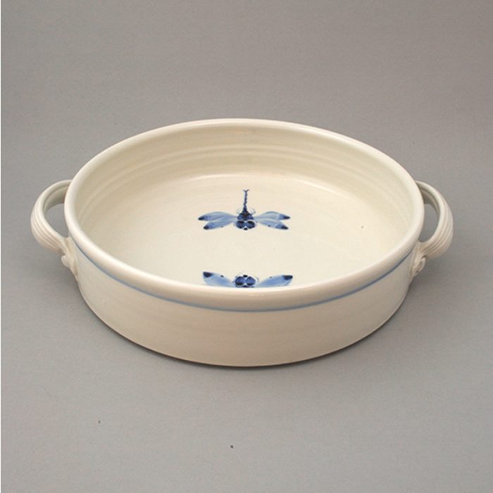 Handled oven dish - Dragonfly design, Approx 26 cm/10 inches in diameter. - Image 2