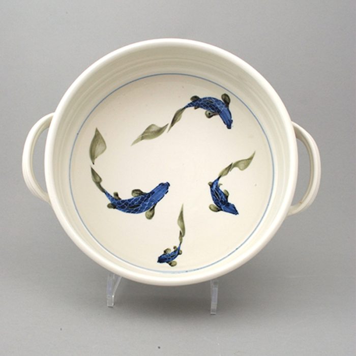 Handled oven dish - Fish design, Approx 26 cm / 10 inches in diameter.