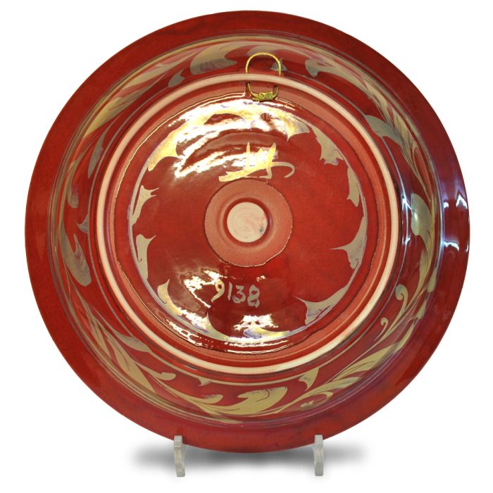 Heron plate. Red ground. Diameter 33.5 cm. Unique number 9138. - Image 2
