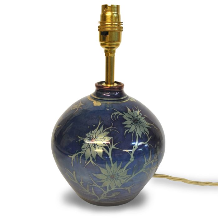 Love-in-the-mist lamp. Purple-blue ground. Height 16cm. Unique number 9162.