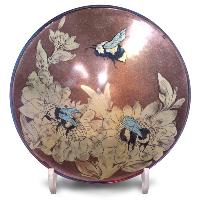 Chrysanthemum and bees bowl. Warm lustre ground. Diameter 20.5cm. Unique number KB084.