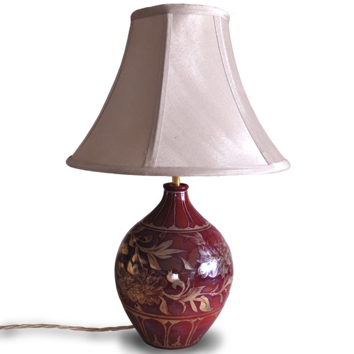 Large lamp with chrysanthemums. Dark red ground. Height 26 cm. Unique number 9184. - Image 2