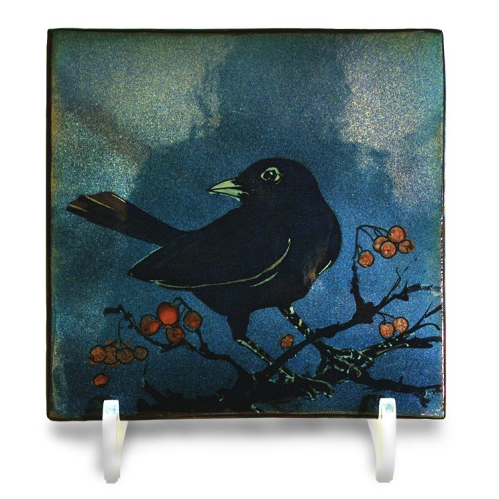 Blackbird and berries tile.