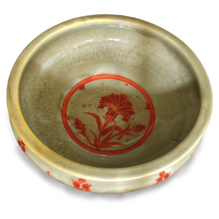 Carnation and berries footed bowl. Smoky-ivory ground. Diameter 23.5 cm. Unique number 8264.