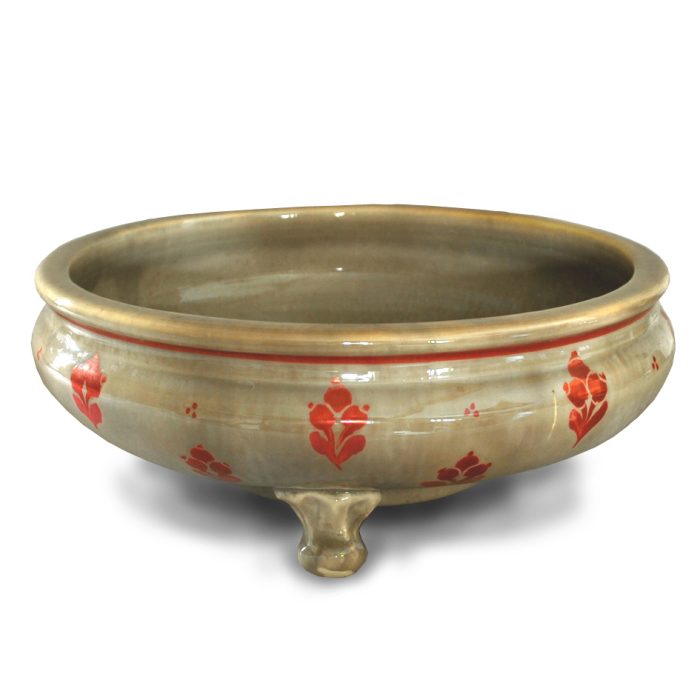 Carnation and berries footed bowl. Smoky-ivory ground. Diameter 23.5 cm. Unique number 8264. - Image 2