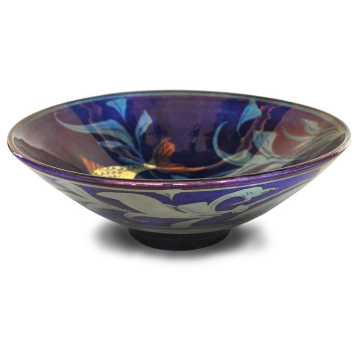 Fish and weed bowl. Purple-blue ground. Diameter 21.5cm. Unique number 9100. - Image 2