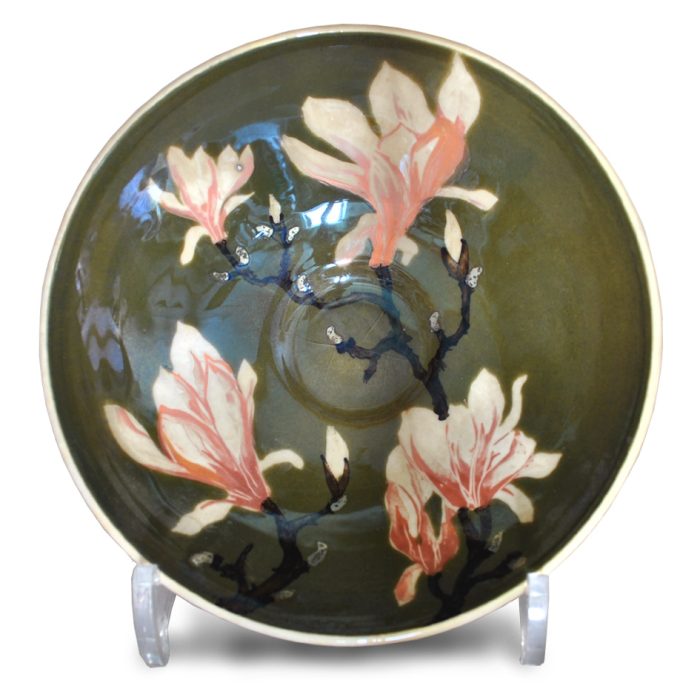 Magnolia bowl. Green ground. Diameter 17cm. Unique number 9299.