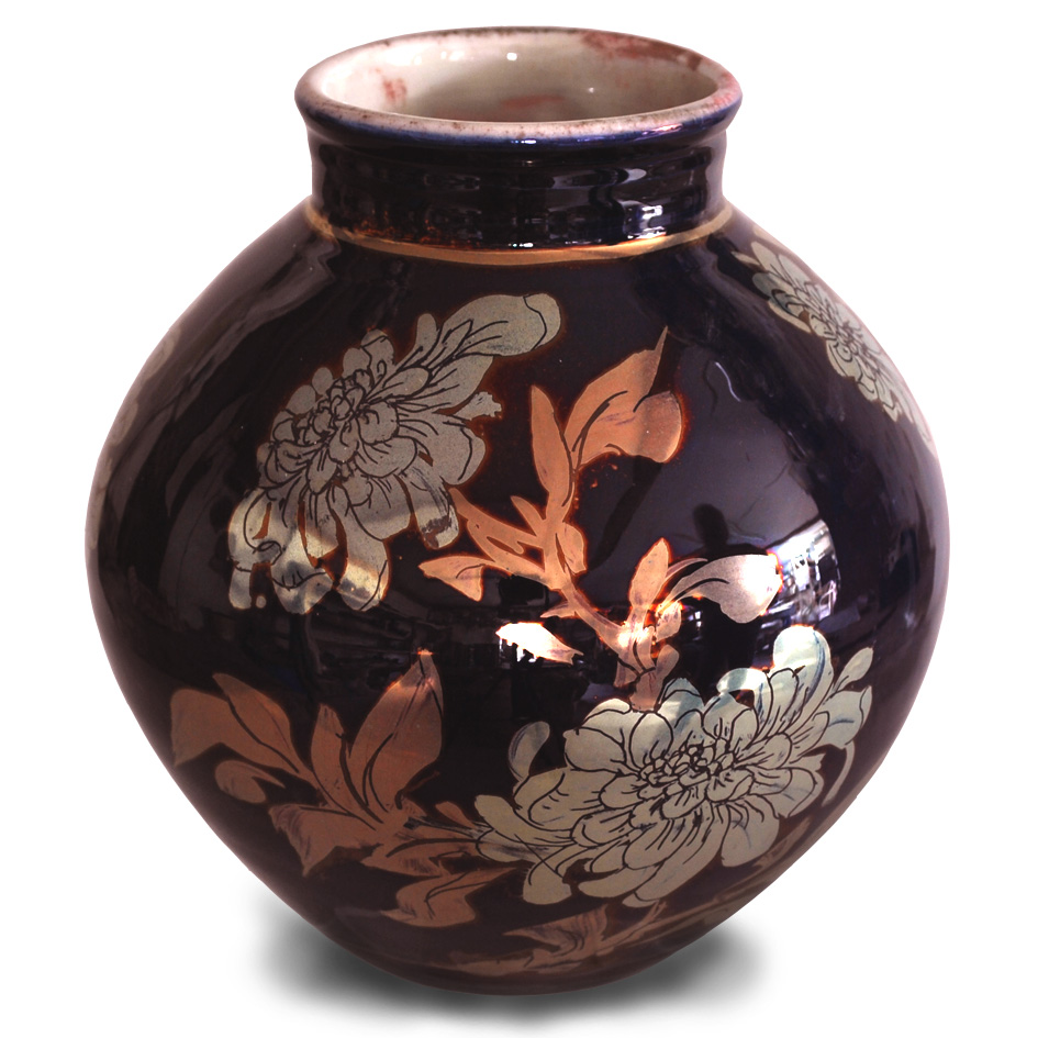 Chrysanthemum round vase. Deep purple-blue ground. Height 15 cm. Unique number 9399.