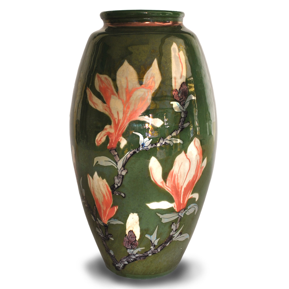 Magnolia vase. Green ground. Height 22 cm. Unique number 9272.